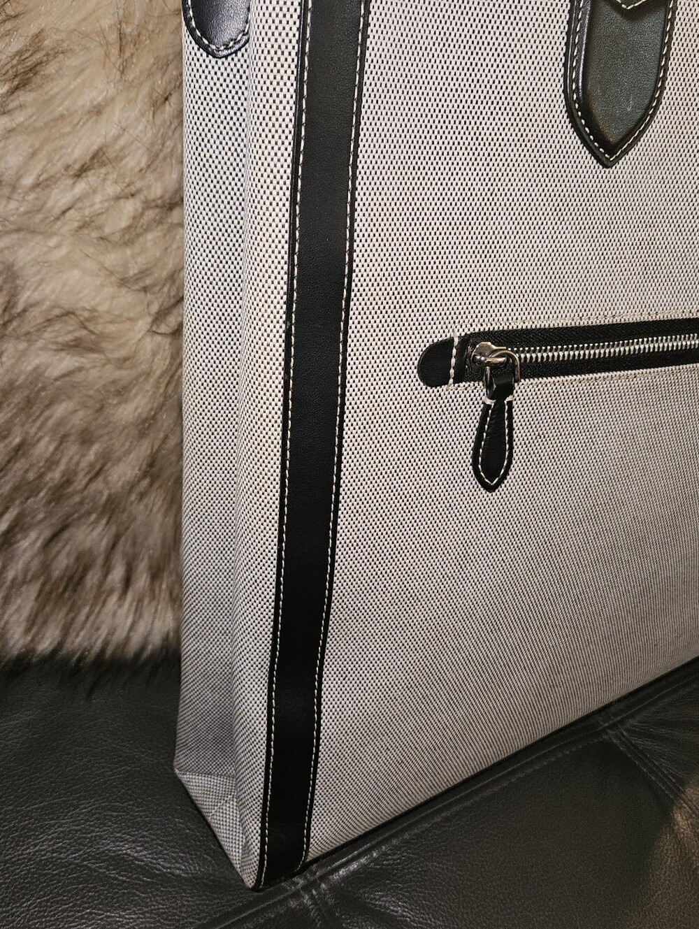 Burberry Canvas Tote with Black Trim - Picture 9 of 11